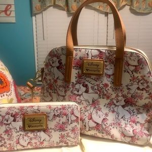 Disney Loungefly Aristocats Marie Purse and Wallet